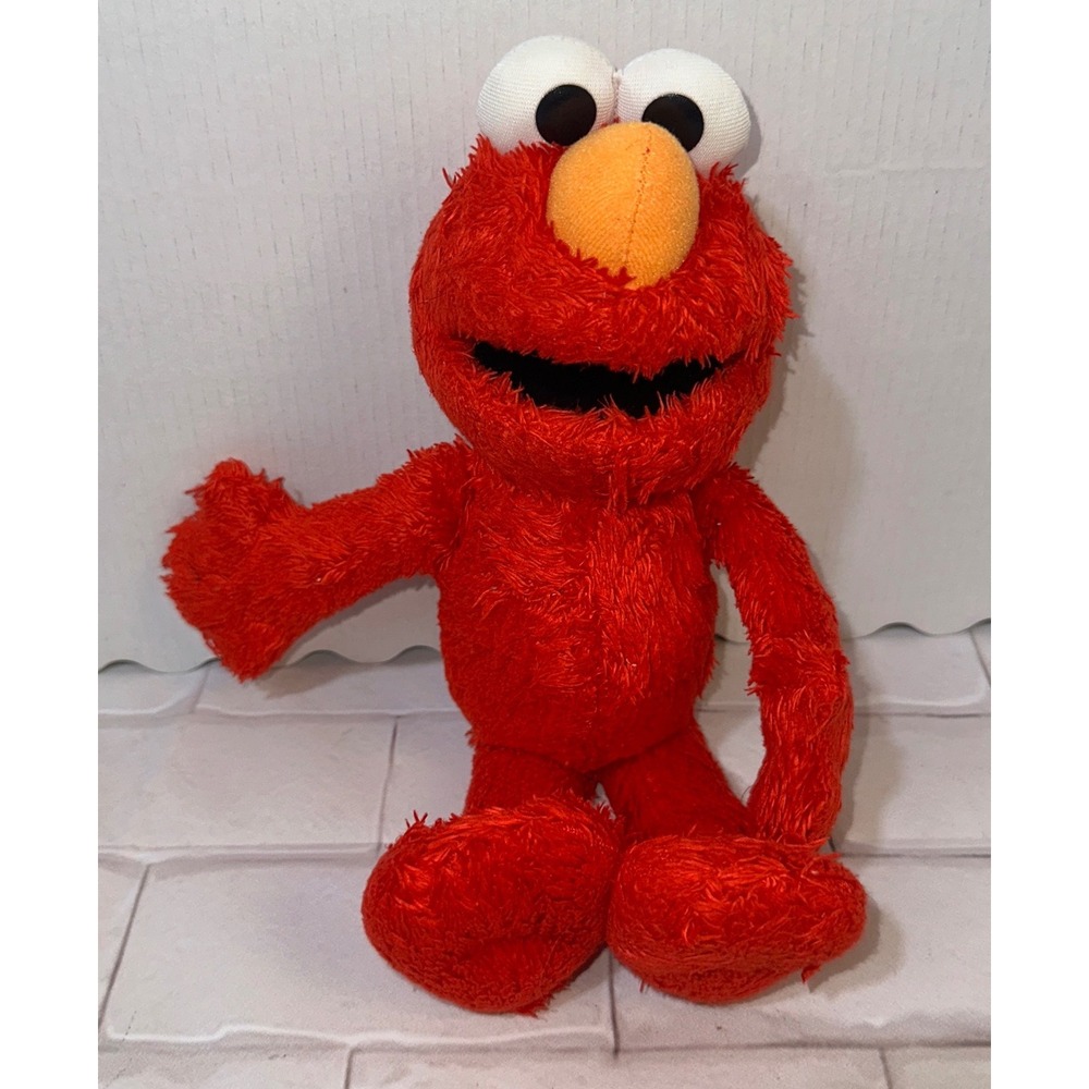Hasbro Sesame Street Elmo Plush Red Shaggy Stuffed Animal Toy 2013 A1885/A1884
